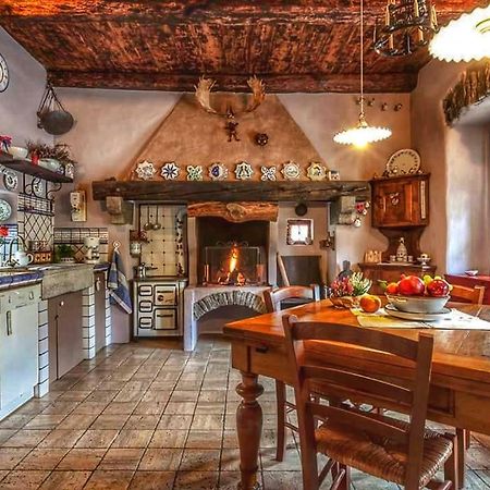 B&B Dove Comincia La Bella Italia Beura Kültér fotó