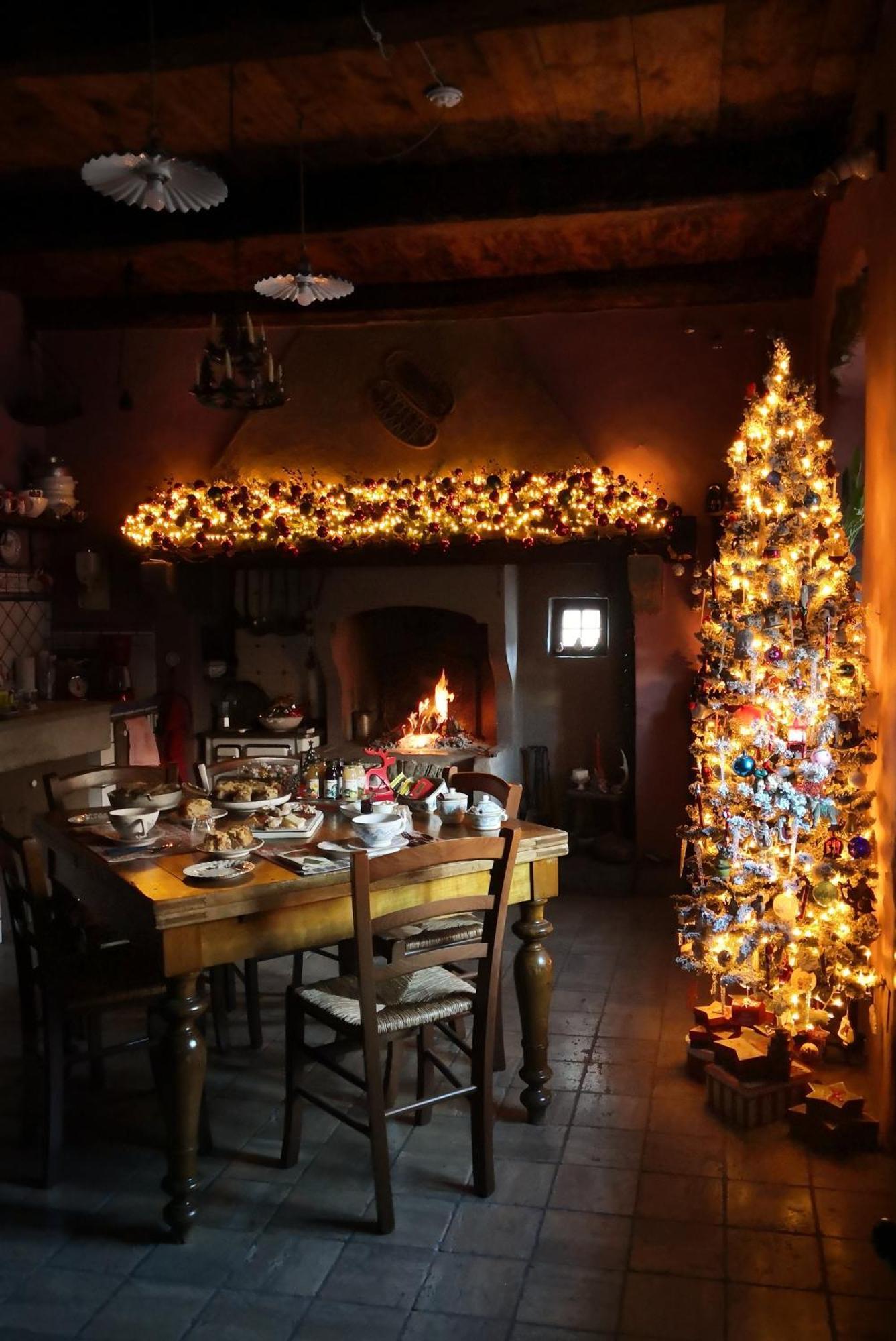 B&B Dove Comincia La Bella Italia Beura Kültér fotó