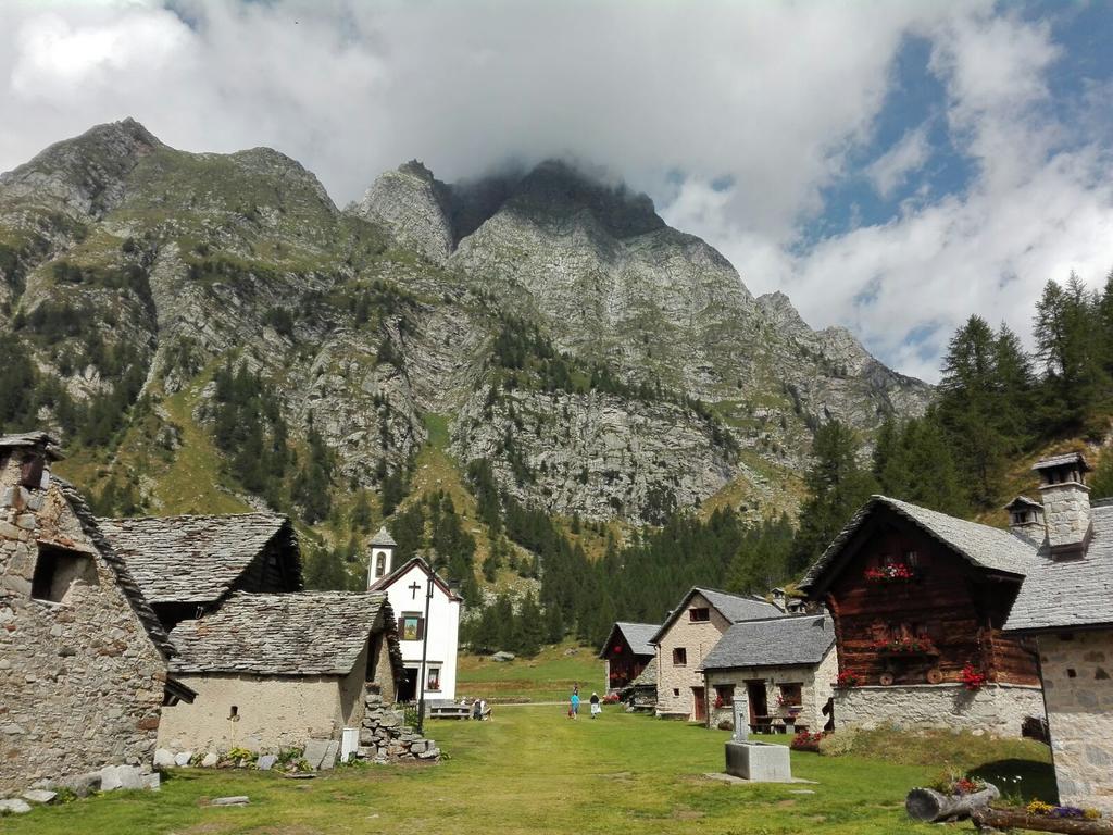B&B Dove Comincia La Bella Italia Beura Kültér fotó
